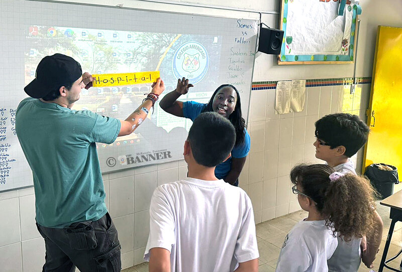 20260217-100346-767-web2-andrew-in-the-classroom.jpg
