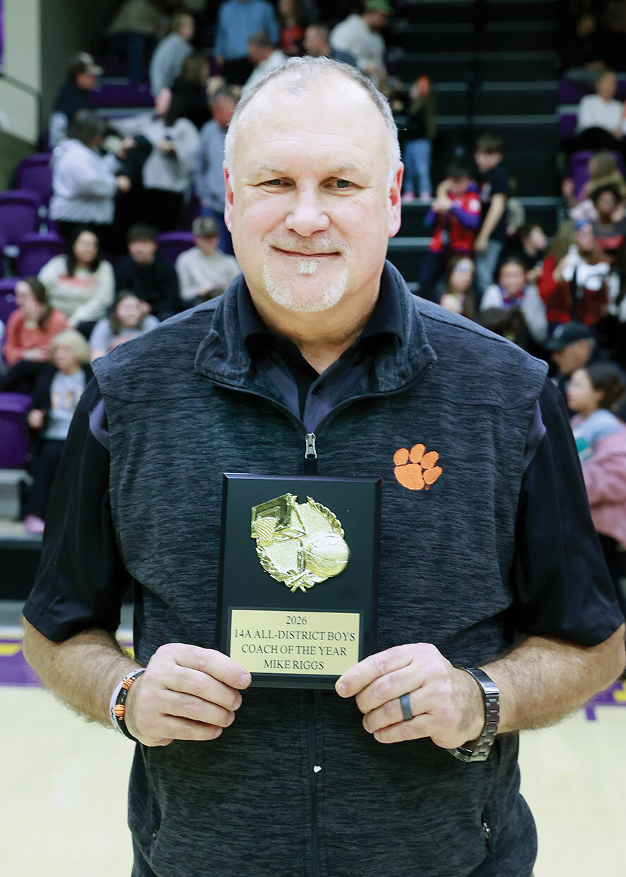 Bulldogs are Runner-Up to Lake County
