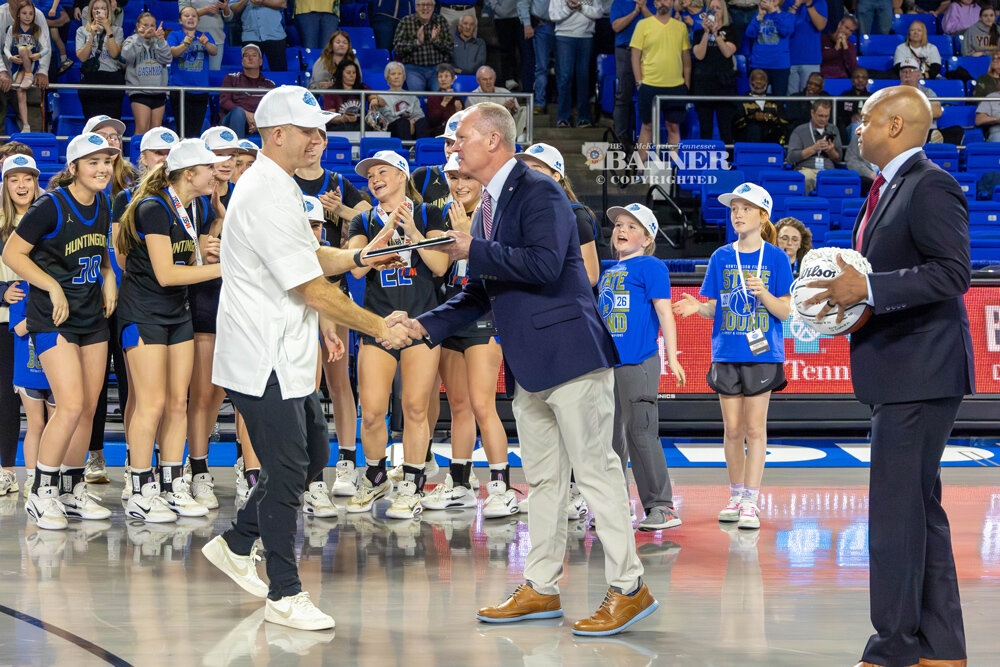 20260317-111538-2fb-web2-Champ-Wilkins-plaque-RB.jpg