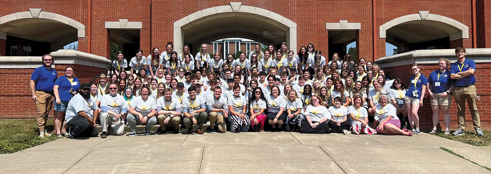 20230605-170307-web-Murray_State_group-photo.jpg