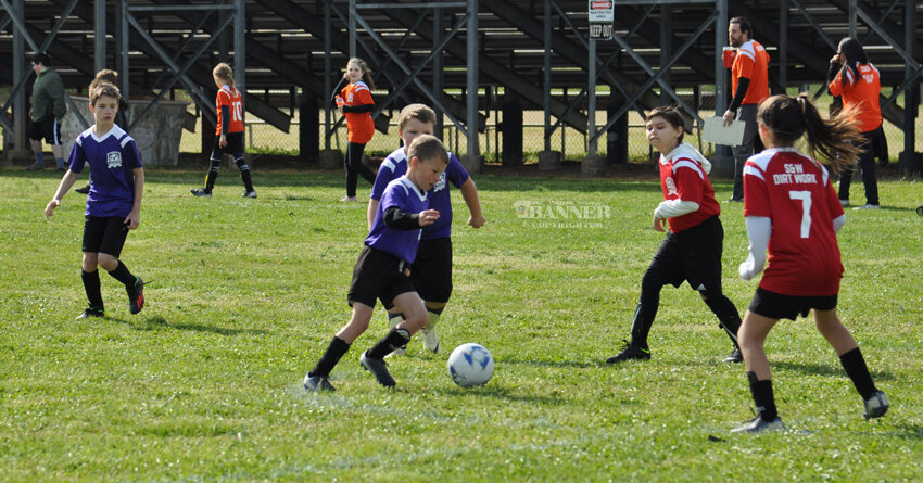 20240408-205923-web2-Mck-soccer-DSC_0237.jpg