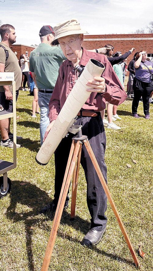 20240408-205934-web2-solar_7_roger_johnson_IMG_9532.jpg