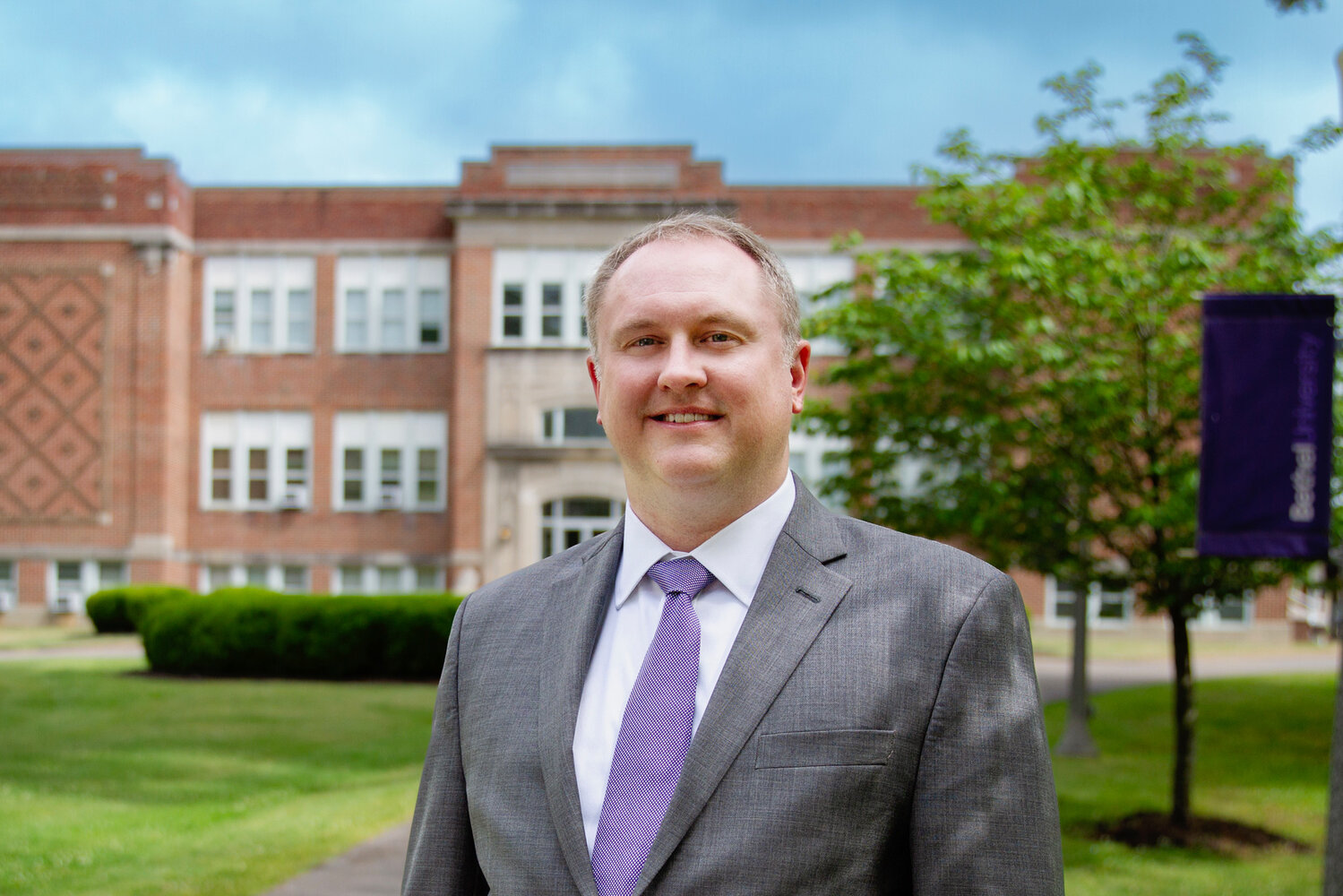 Bethel University President-Elect Dr. Perry Moulds to Speak at Saturday's Commencement