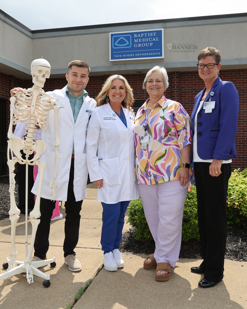 20240513-182753-f7f-web2-twin_rivers_doctor_melton-061A3785.jpg