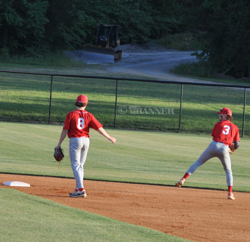 20240527-194207-13a-web2-MHS-warmup-DSC_0688.jpg