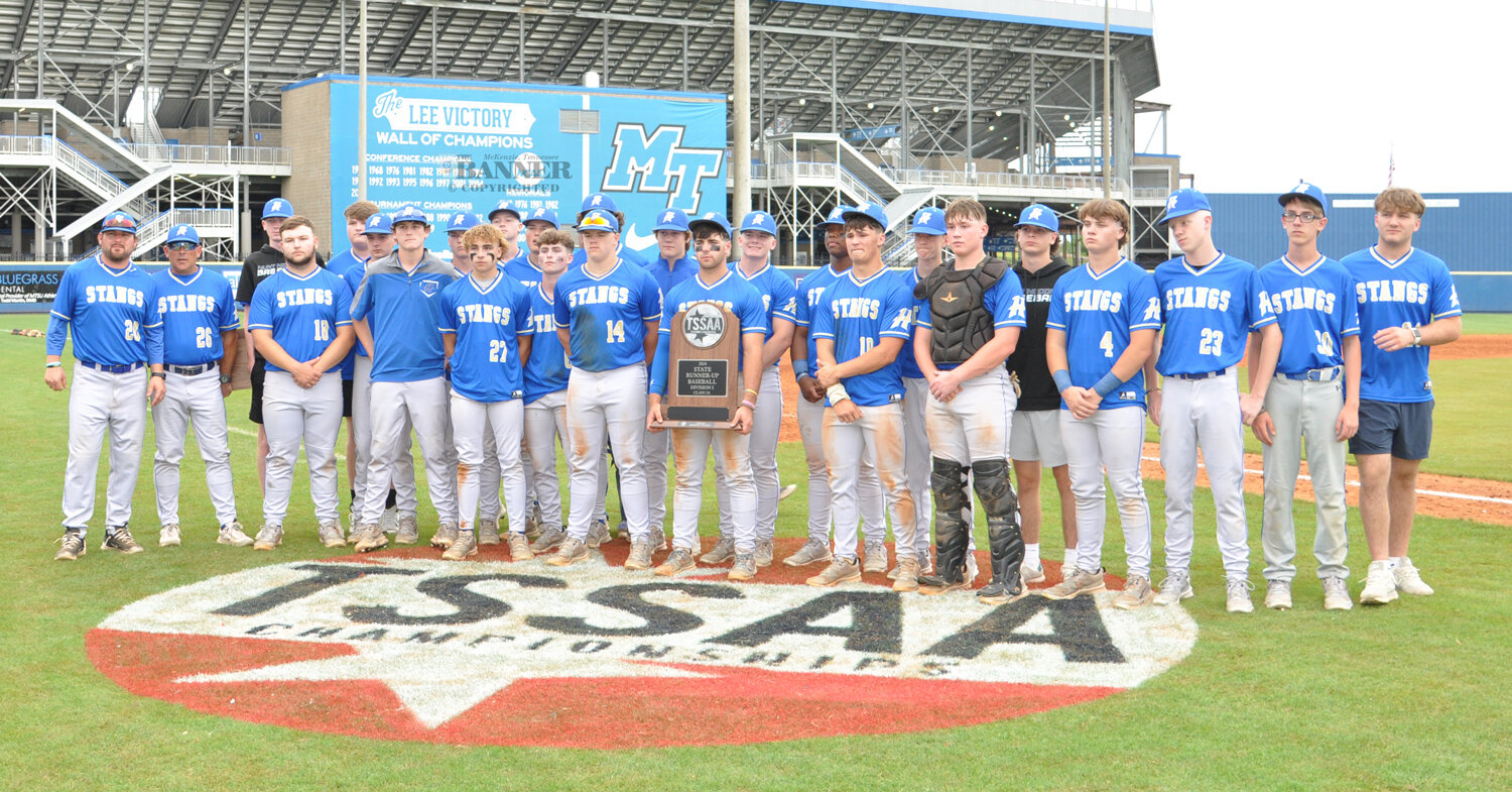 20240527-194209-17b-web2-mustangs-championship-DSC_0182.jpg