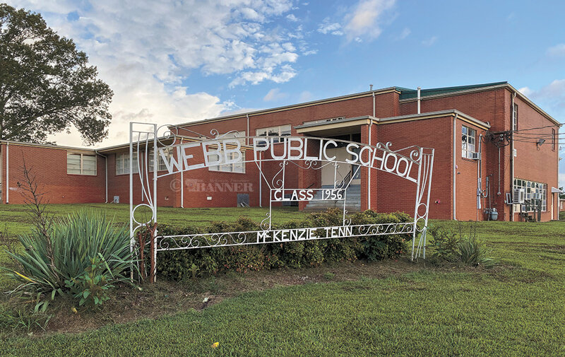 20240617-190402-631-web2-webb-school-sign.jpg