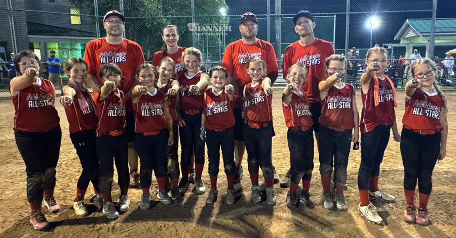 20240701-164444-022-web2-softball-8u.jpg