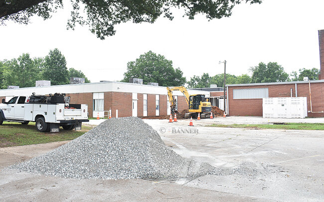 20240729-205827-bbb-web2-paving-MMS-cafeteria-DSC_0017-gray.jpg