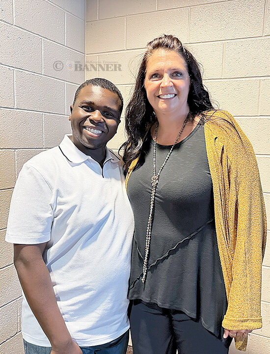 Townes Speaks to Rotary Club
