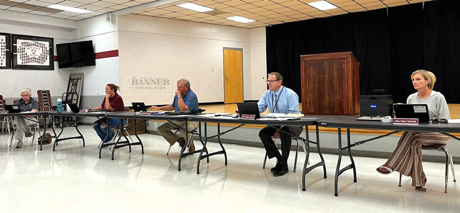 West Carroll School Board Approves Budget