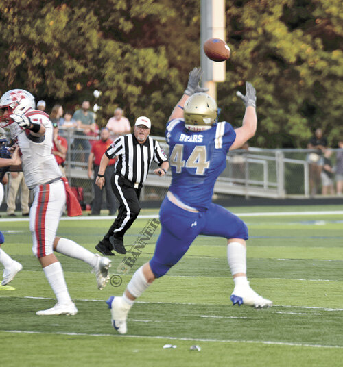 20240826-153629-dbb-web2-MHSatHHS-Byars-catch-DSC_0022.jpg