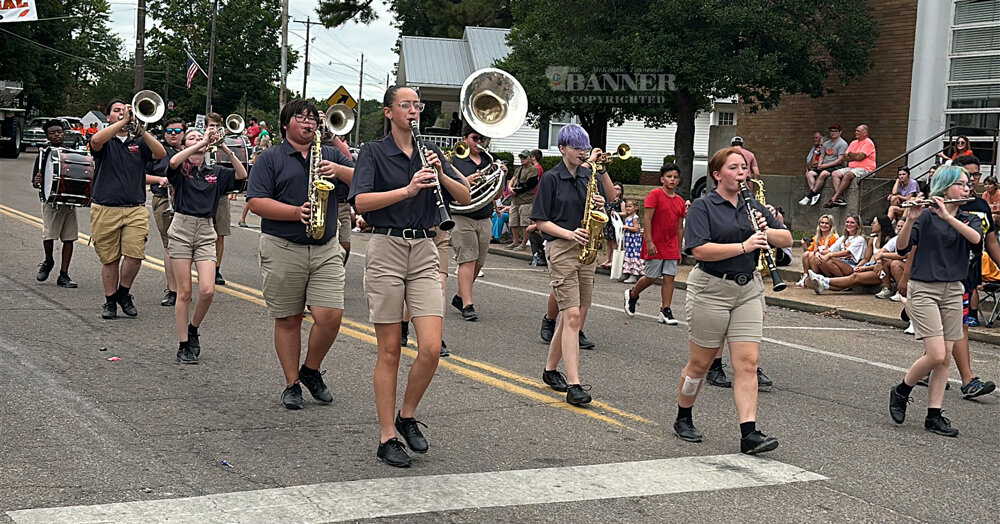 20240903-090440-372-web2-tt_MHS-band.jpg