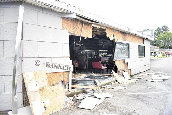 Man Crashes Truck into Huntingdon Sonic