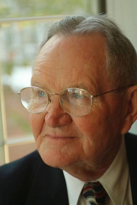Ray Smith: Businessman, Philanthropist Dies