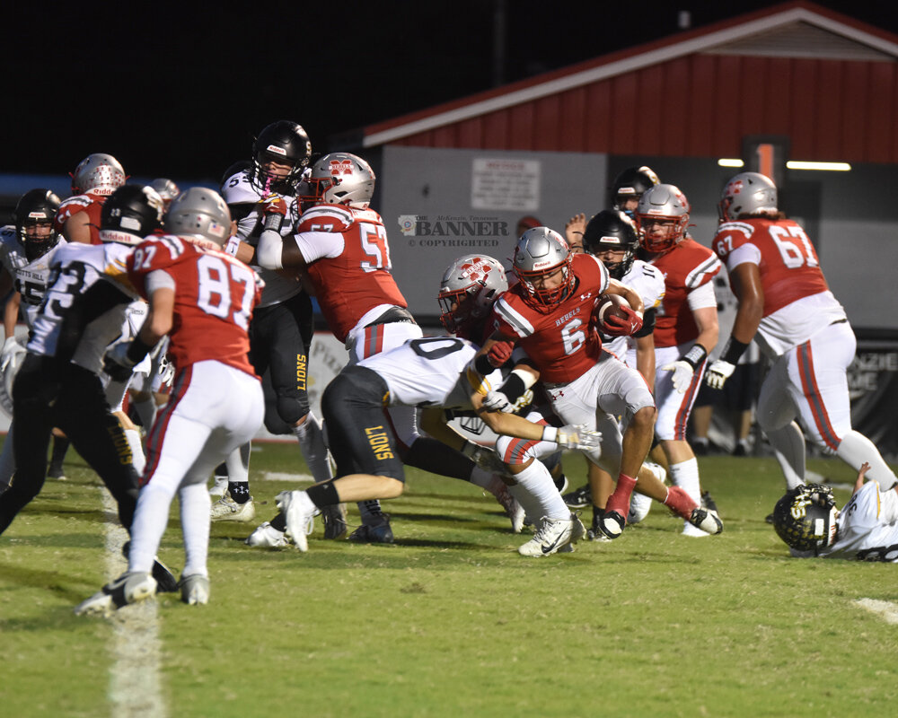 Rebels Dominate Scotts Hill, 63-0