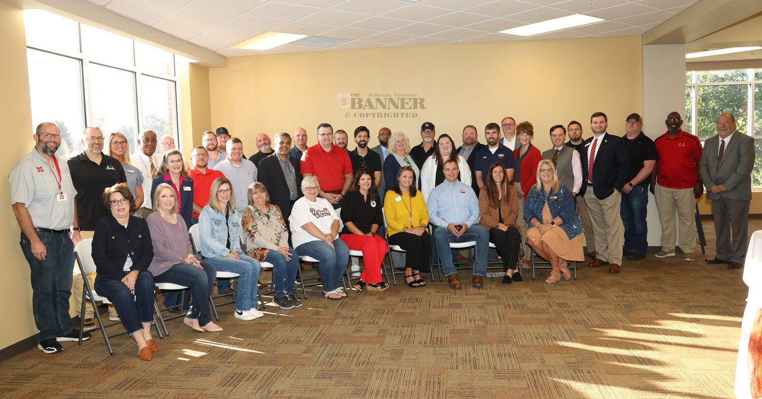 McKenzie Chamber, Industrial Board Host Manufacturers Breakfast