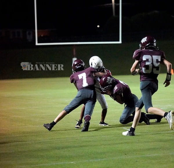 web2-SFatWCJH-FB-tackle_DSC3505