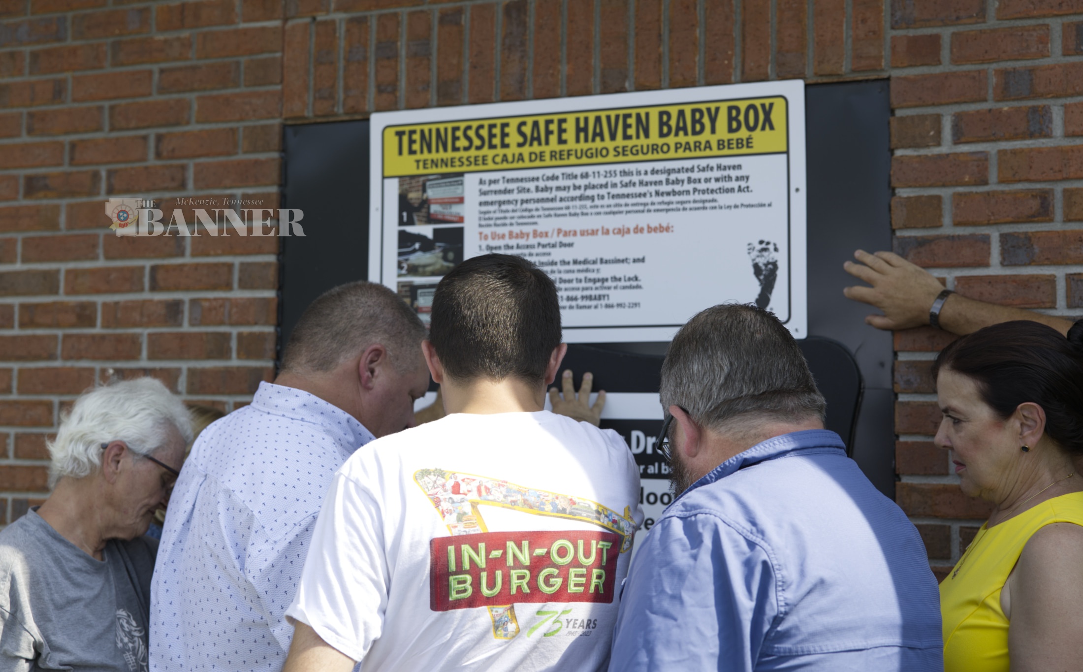 web2-baby-box-ministers-5F6A8292